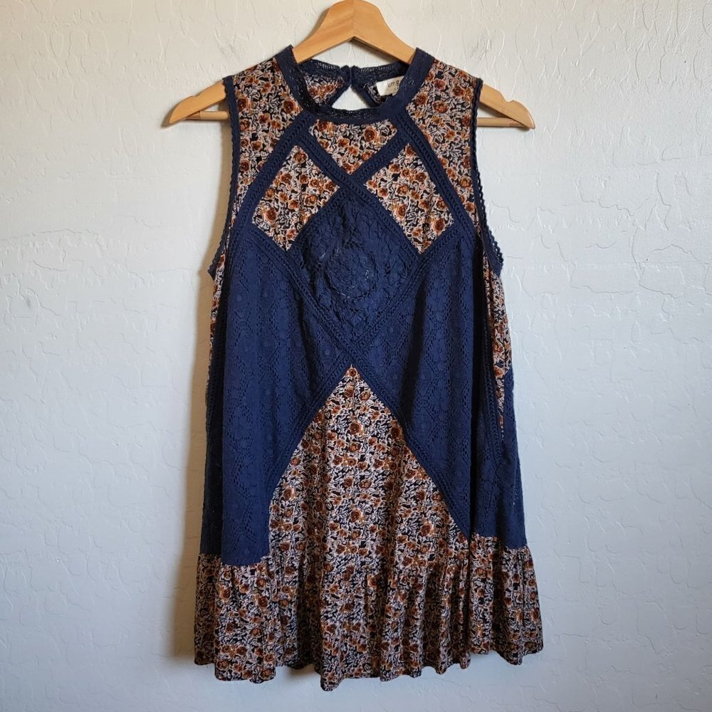 Umgee Bohemian Crochet Lace Tunic Tank Top Cutout Back Blue Floral Size Womens M